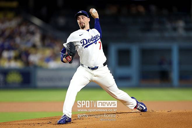 ▲ 필라델피아 필리스 타선을 7이닝 무실점으로 잠재운 블레이크 스넬.