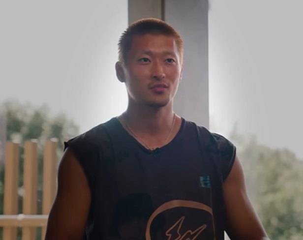 그야말로 인간승리다. 무릎 수술 이후 합병증을 극복하고 돌아온 조규성이 494일 만에 복귀포를 터트렸다. 길고 길었던 조규성의 침묵이 마침내 깨졌다. 무릎 수술을 받은 뒤 재활 기간만 1년이 넘으면서 선수 커리어 위기에 봉착했으나, 끝까지 이를 악물고 버틴 조규성은 지난달 그라운드에 돌아온 지 약 한 달 만에 골까지 기록하며 부활의 신호탄을 쐈다.&nbsp;사진 미트윌란