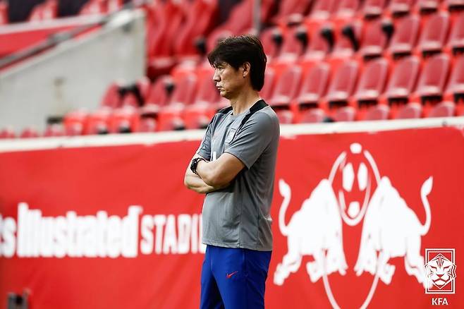 12월 조추첨식이 끝나면 현장에서 곧바로 캠프지를 선택해야한다. 그때까지 최대한 많은 정보를 파악해야한다. (대한축구협회 제공)