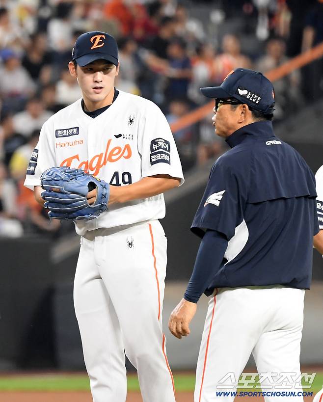 21일 대전 한화생명볼파크에서 열린 한화 이글스와 두산 베어스의 경기. 한화 윤산흠이 마운드에 오르고 있다. 대전=박재만 기자 pjm@sportschosun.com/2025.08.21/