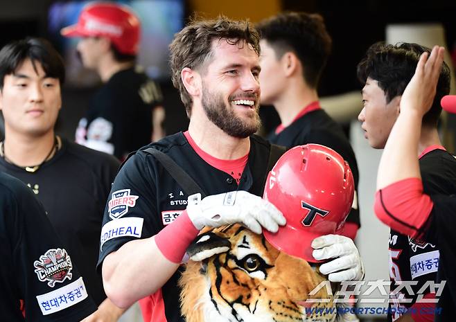 KIA 위즈덤. 송정헌 기자