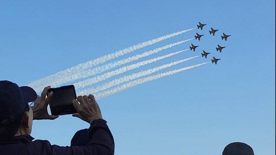 지난해 계룡軍문화축제 공군 특수비행팀 블랙이글스 에어쇼 진행 모습. 대전일보DB