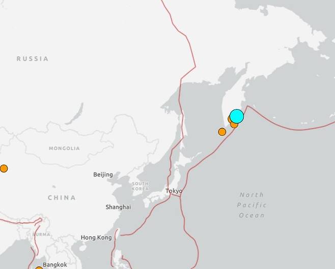 캄차카 동쪽 143㎞ 해상에서 19일(현지 시간) 오전 6시58분께 규모 7.8 지진이 발생했다고 미국 지질조사국(USGS)이 발표했다. USGS 웹사이트 캡처. 뉴시스