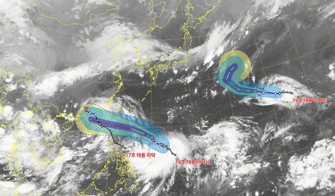 17·18·19호 태풍 위성 영상 (기상청 제공)