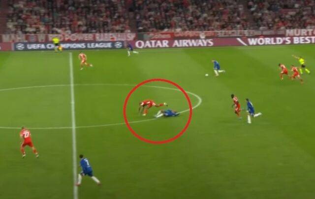 바이에른 뮌헨과 첼시의 챔피언스리그 경기 중계 화면