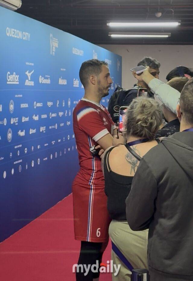 인터뷰 중 눈물을 보인 주장 벤자민 토니우티./케손 시티=김희수 기자