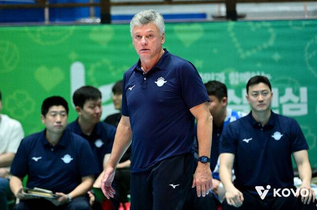 헤난 달 조토 대한항공 감독./KOVO