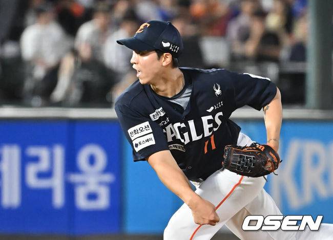 [OSEN=이석우 기자] 한화 엄상백. 2025.09.10 / foto0307@osen.co.kr