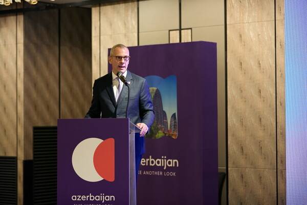 플로리안 셍스트쉬미드(Florian Sengstschmid)