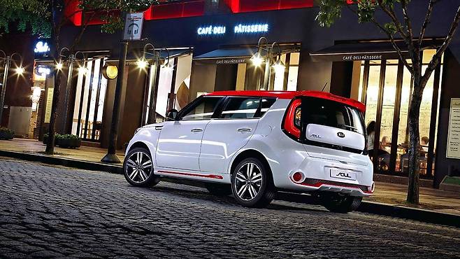 기아 더 뉴 쏘울