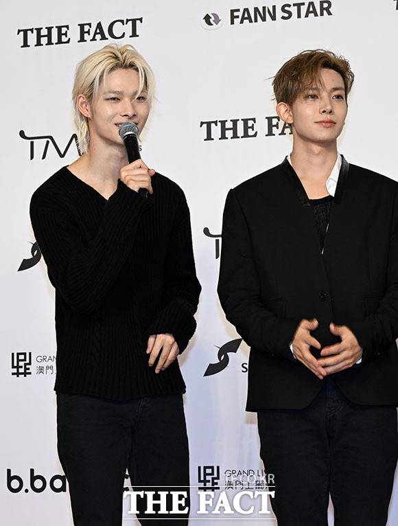 니키가 소감을 밝히고 있다.