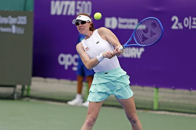 세계 12위 클라라 타우손(덴마크)에게 승리하며 코리아오픈 준결승에 진출한 조인트. 코리아오픈