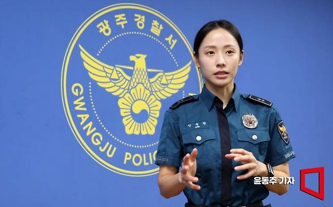 경기 광주경찰서 여청과 소속 안승현 순경이 아시아경제와 인터뷰를 하고 있다. 윤동주 기자