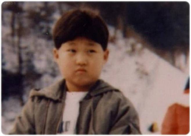 1991년 서울 압구정현대아파트 놀이터에서 놀다 유괴돼 44일만에 주검으로 발견된 고 이형호군. 끝내 범인을 찾지 못해 영구 미제가 된 이 사건은 영화 '그놈 목소리'로도 만들어졌다./조선일보DB