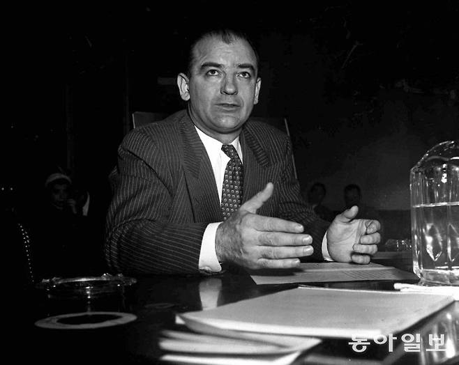 1954년의 조지프 매카시 상원의원. 동아일보DB