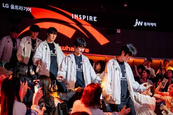 한화생명e스포츠 선수단의 모습 (LCK 제공)