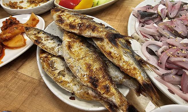 거북이식당 전어구이