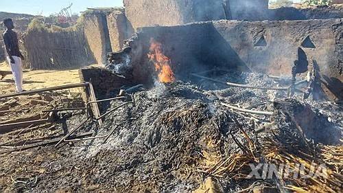 수단 반군 공격으로 부서진 알파시르의 한 가옥(기사와 직접 관련 없음) [신화 연합뉴스 자료사진. 재판매 및 DB 금지]