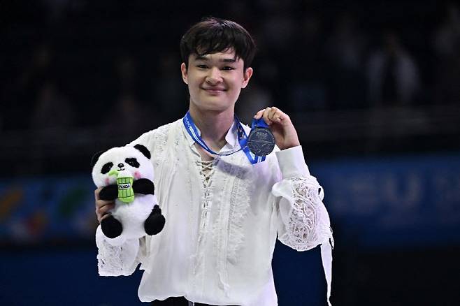 한국 피겨에 2026 밀라노·코르티나담페초 동계 올림픽 피겨스케이팅 추가 출전권을 가져온 김현겸. 사진=AFPBBNews