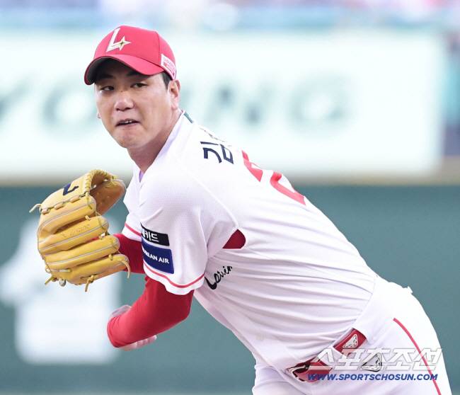 선발 투구하고 있는 SSG 김광현. 인천=송정헌 기자songs@sportschosun.com/