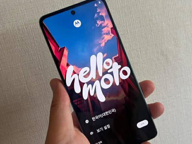 모토로라 '모토 g56 5G' 전면 (사진=지디넷코리아 신영빈 기자)