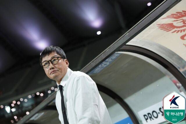 이정효 광주 감독/한국프로축구연맹