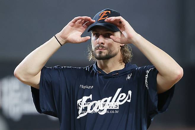 ▲ 와이스는 상대 팀 2선발을 비하면 충분히 비교 우위를 가질 수 있는 성적을 거뒀다 ⓒ곽혜미 기자