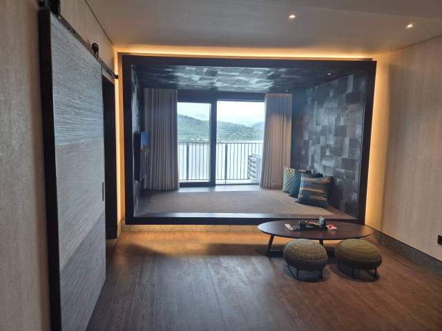 소노캄 경주의 디럭스스위트 룸 전경/사진=김아름 기자 armijjang@