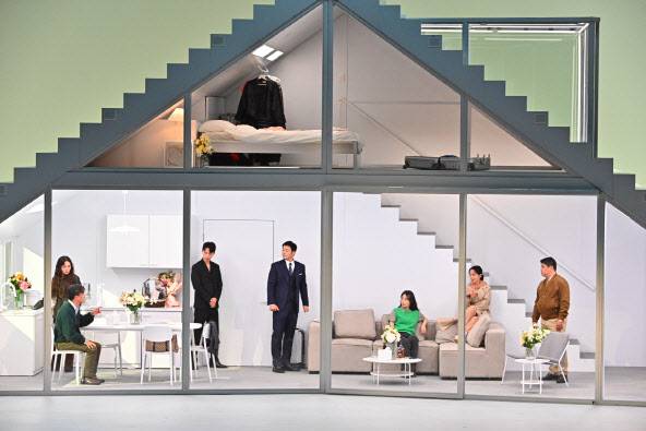 연극 ‘벚꽃동산’의 홍콩 공연 모습(사진=LG아트센터).