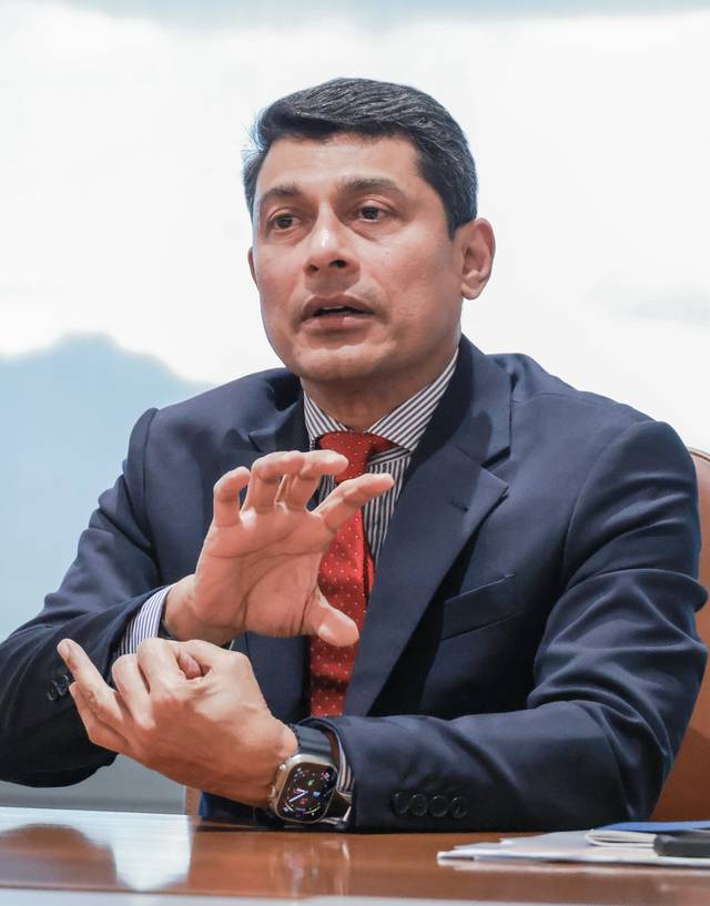 라비 바라드와지 델 테크놀로지스 아시아태평양·중국·일본 파트너 에코시스템 부사장이 22일 디지털타임스와 인터뷰하고 있다.. 박동욱기자 fufus@