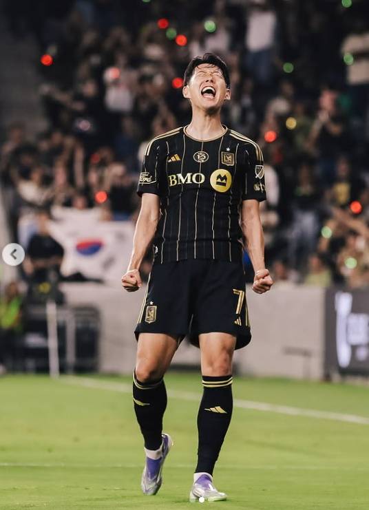 포효하는 손흥민. [사진 LAFC 인스타그램]