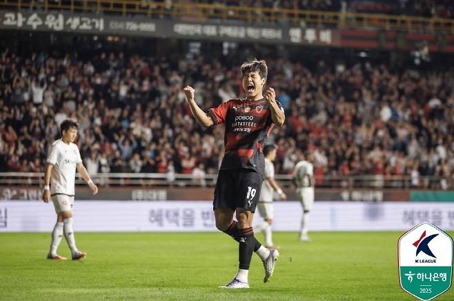 득점 후 기뻐하는 이호재. 사진=한국프로축구연맹