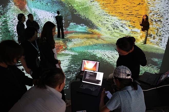 2025 AKL x C-LAB 예술-기술 워크숍 현장 (아트코리아랩 제공)