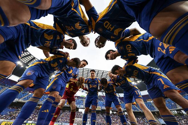울산문수축구경기장/ K리그1/ 울산HDFC vs 수원FC/ 울산 단체/ 스크럼/ 사진 김정수