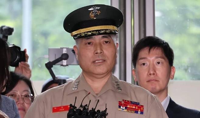 박정훈 해병대 수사단장이 지난 7월16일 오후 서울 서초구 순직해병 특검 사무실로 출석 하고 있다. 정용일 선임기자 yongil@hani.co.kr