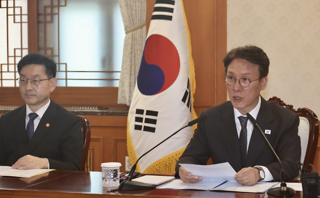 김민석 국무총리가 22일 세종대로 정부서울청사에서 긴급 현안 점검회의를 주재하고 있는 모습. (국무총리실)