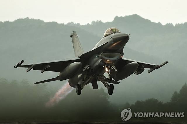 KF-16 전투기 . 연합뉴스