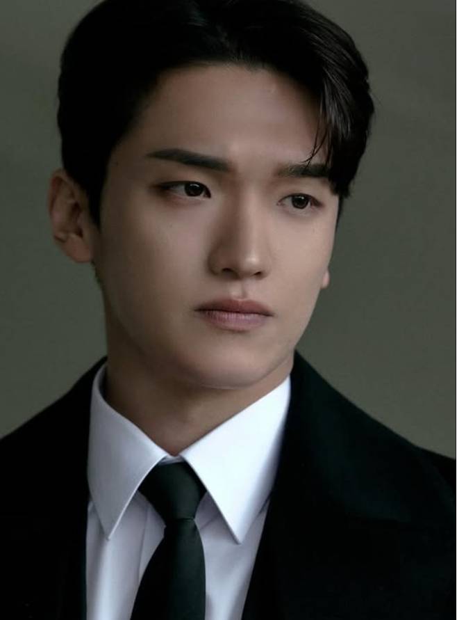 배우 홍성원 SNS 캡처