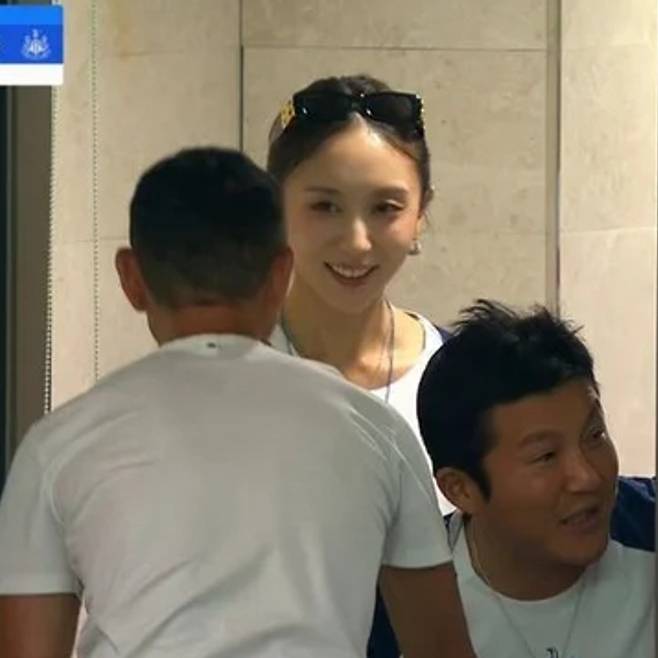 손웅정, 정수지, 조세호. ‘2025 쿠팡플레이 시리즈’ 생중계 캡처