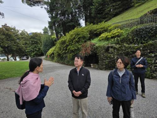 육동한 춘천시장 등 시 대표단은 23일(현지 시간) 이탈리아 북부 코모 호수의 정원 복합 공간