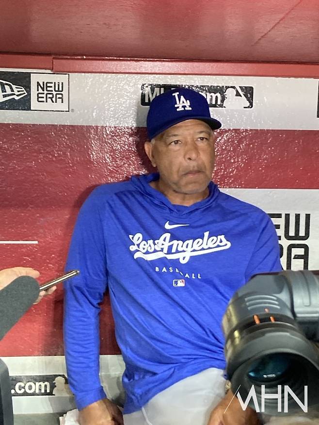 (데이브 로버츠 다저스 감독)