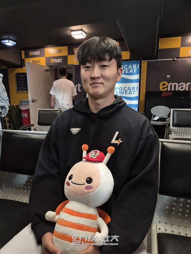 23일 인천 KIA전에서 개인 한 경기 최다 12탈삼진으로 시즌 4승째를 따낸 SSG 김건우. 인천=배중현 기자