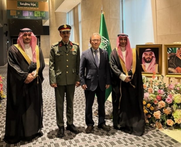 ▲ 더불어민주당 송기헌 국회의원은 지난 22일 서울드래곤시티 그랜드볼룸 한라에서 열린 ‘제95회 사우디 국경일 기념행사’에 참석했다.