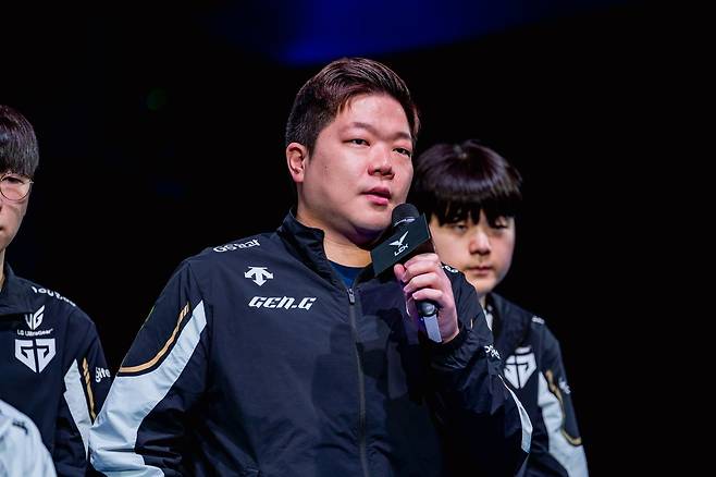 Gen.G head coach Kim Jeong-su speaks during a press conference held in Jongno, Seoul, Tuesday. (Riot Games)
