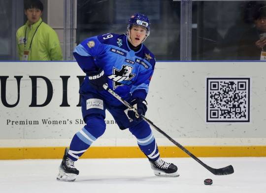 개막 3연전에서 3골 1어시스트를 수확한 김상욱. 사진[연합뉴스]