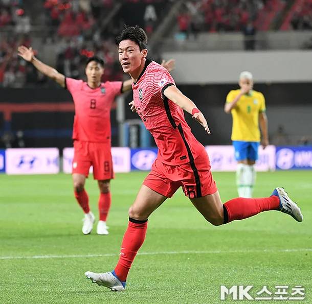 국가대표팀에서 활약했던 황의조. 사진=천정환 기자