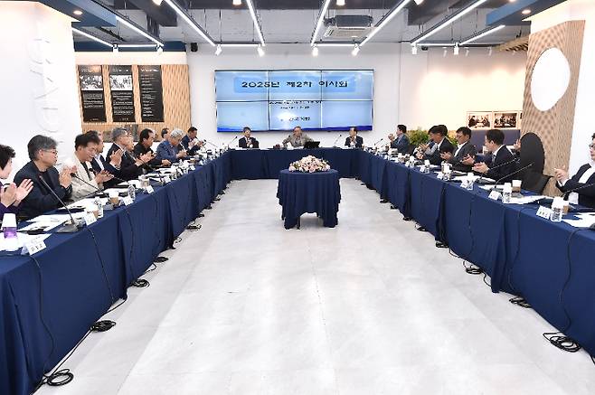 한국기원의 2025년 제2차 이사회 모습. 한국기원 제공