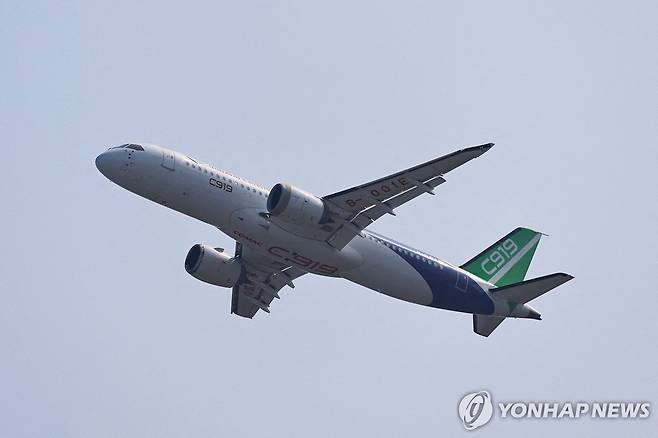 중국상용항공기공사(COMAC·코맥)의 C919 여객기 [로이터 연합뉴스 자료사진. 재판매 및 DB 금지]