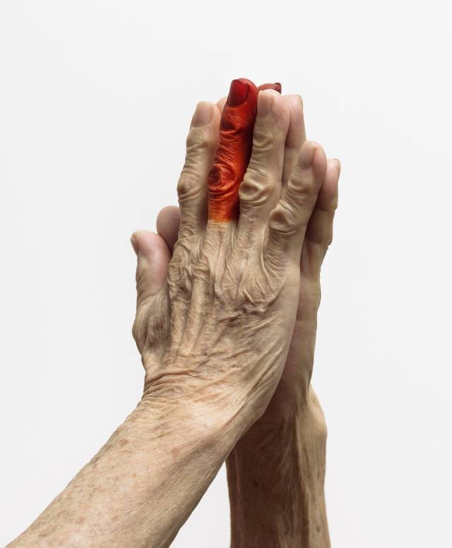 조소희, 봉선화 기도 304, 2016. 부산국제사진제 제공