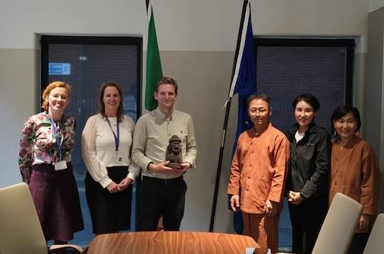 제주 돌담 쌓기를 유네스코 인류무형문화유산으로 등재하기 위해 제주돌문화공원관리소가 국제 교류 활동을 강화하고 있다. / 사진=제주도